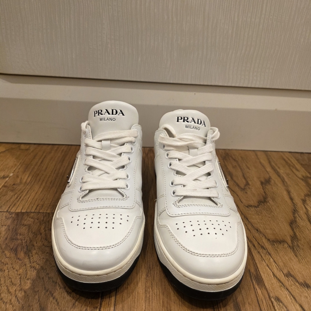 💯 Authentic Prada White and Black Leather Sneakers - Picture 5 of 15